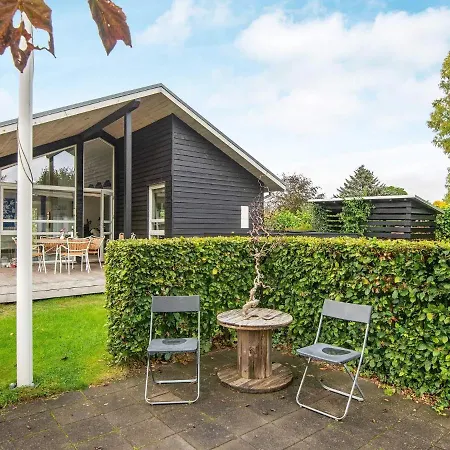 Holiday home 5 Person In